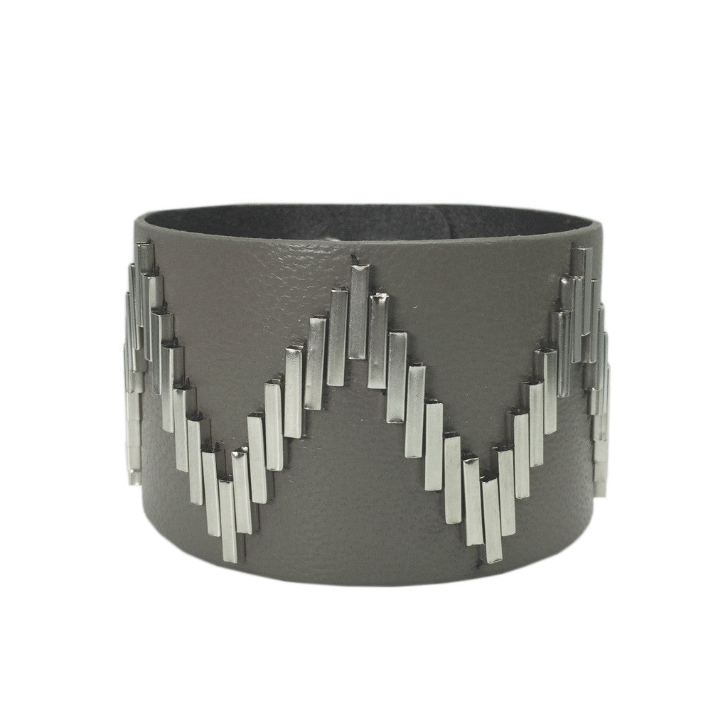 Zig Zag Pattern Leather Band Bracelet - Bon Flare Ltd.